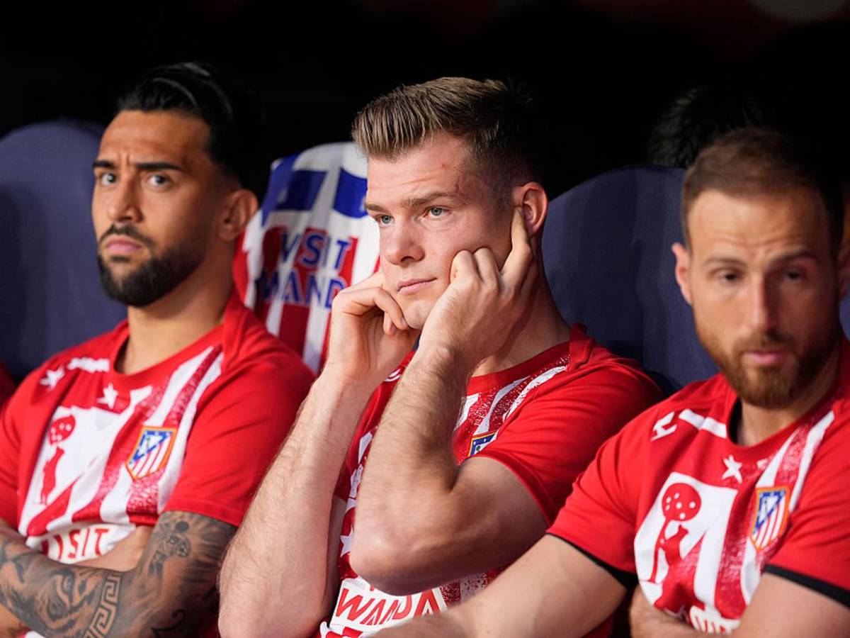 Simeone hundido, Griezmann con triste final y 'madridista' festeja la Copa del Rey