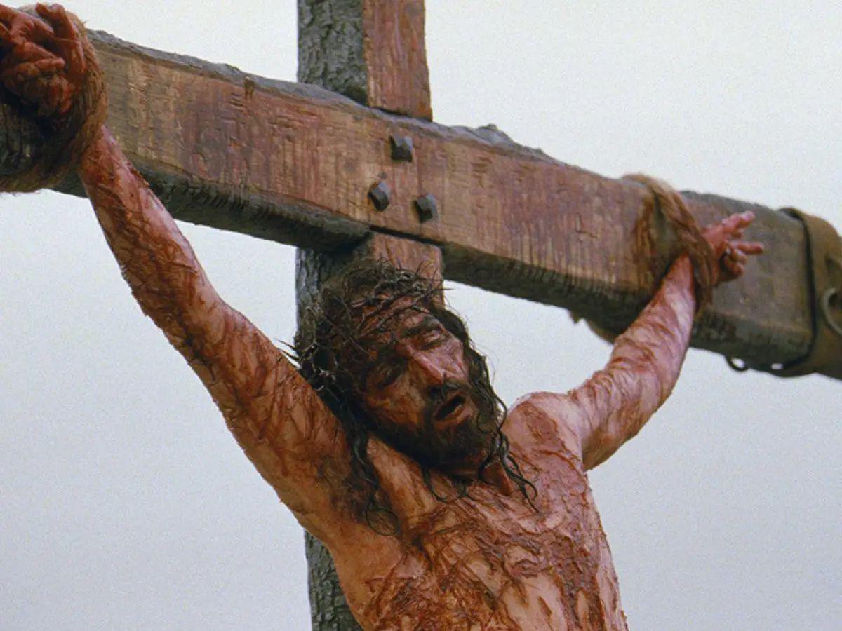 Actor de La Pasión de Cristo fue impactado por un rayo mientras interpretaba a Jesús