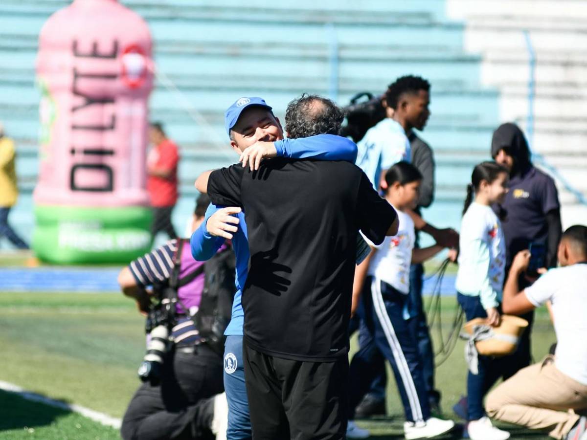 Rodrigo de Olivera destroza a Génesis, Elis sorprende y bella esposa de exfutbolista