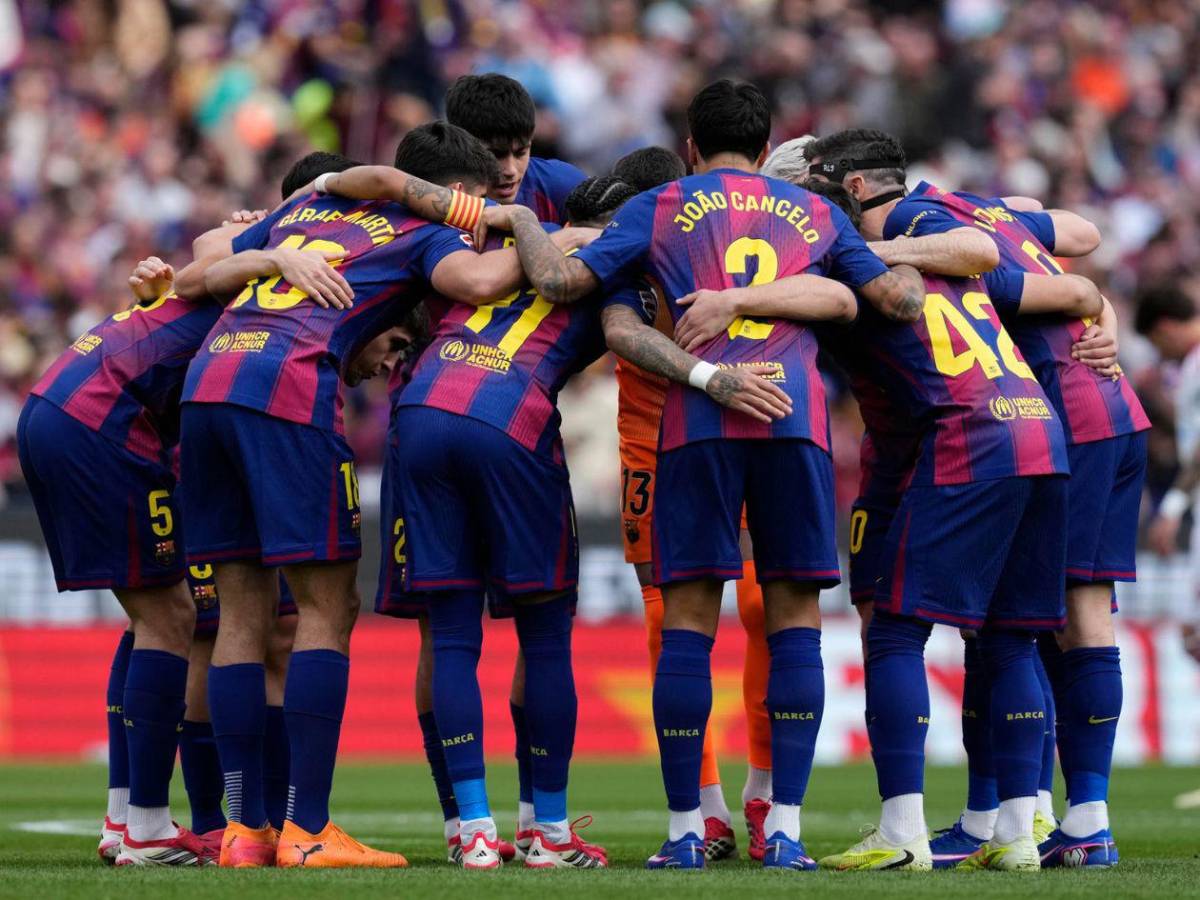 Festín de Barcelona, polémica, reacción de Hansi Flick y exhibición de Raphinha