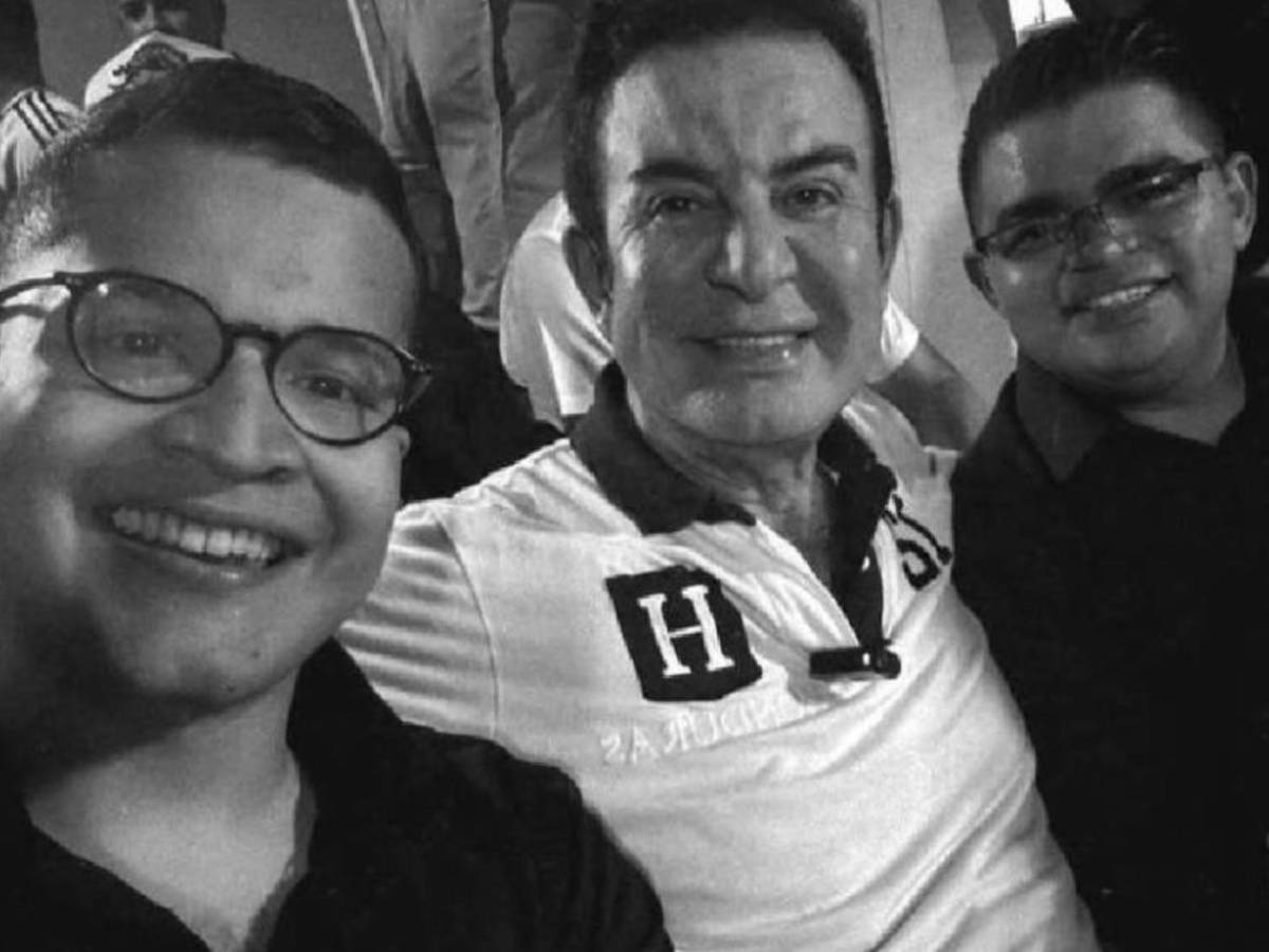 Corina sorprende: Amorío con famoso periodista deportivo