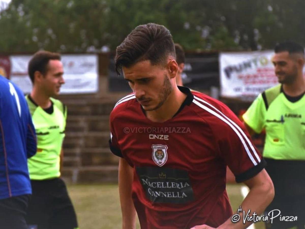 Tragedia en Italia: futbolista es asesinado con un destornillador en el cuello tras una pelea