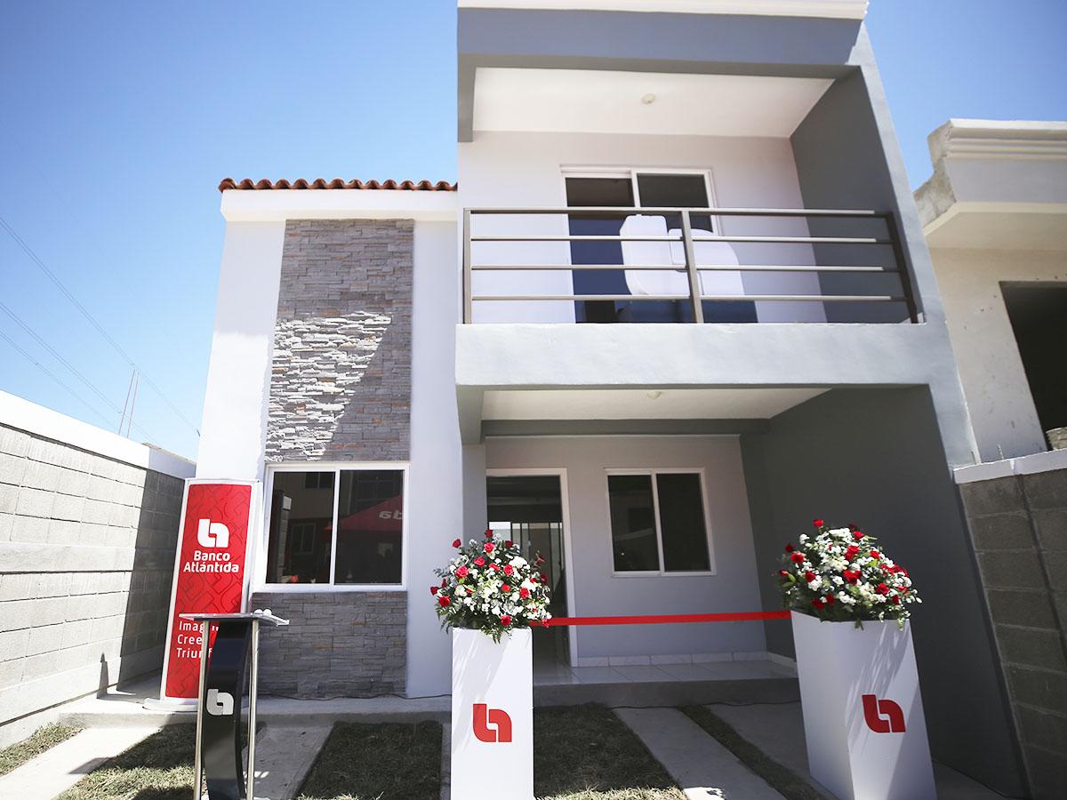 Cada rincón cuenta una historia: La casa de Klismann Amaya, un testimonio de confianza y felicidad. ¡Un nuevo capítulo comienza en este acogedor hogar!