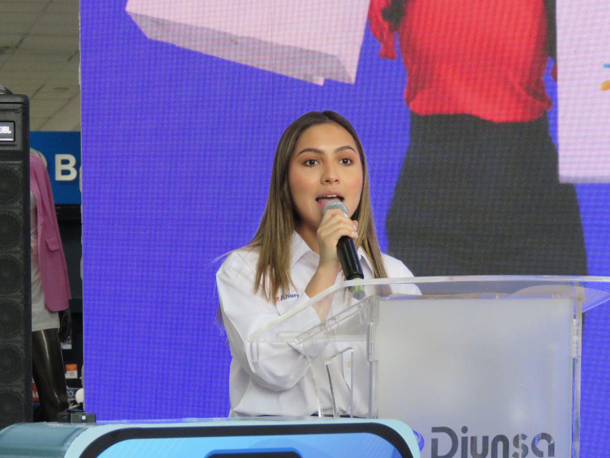 Valeria Flores, coordinadora de mercadeo Diunsa.