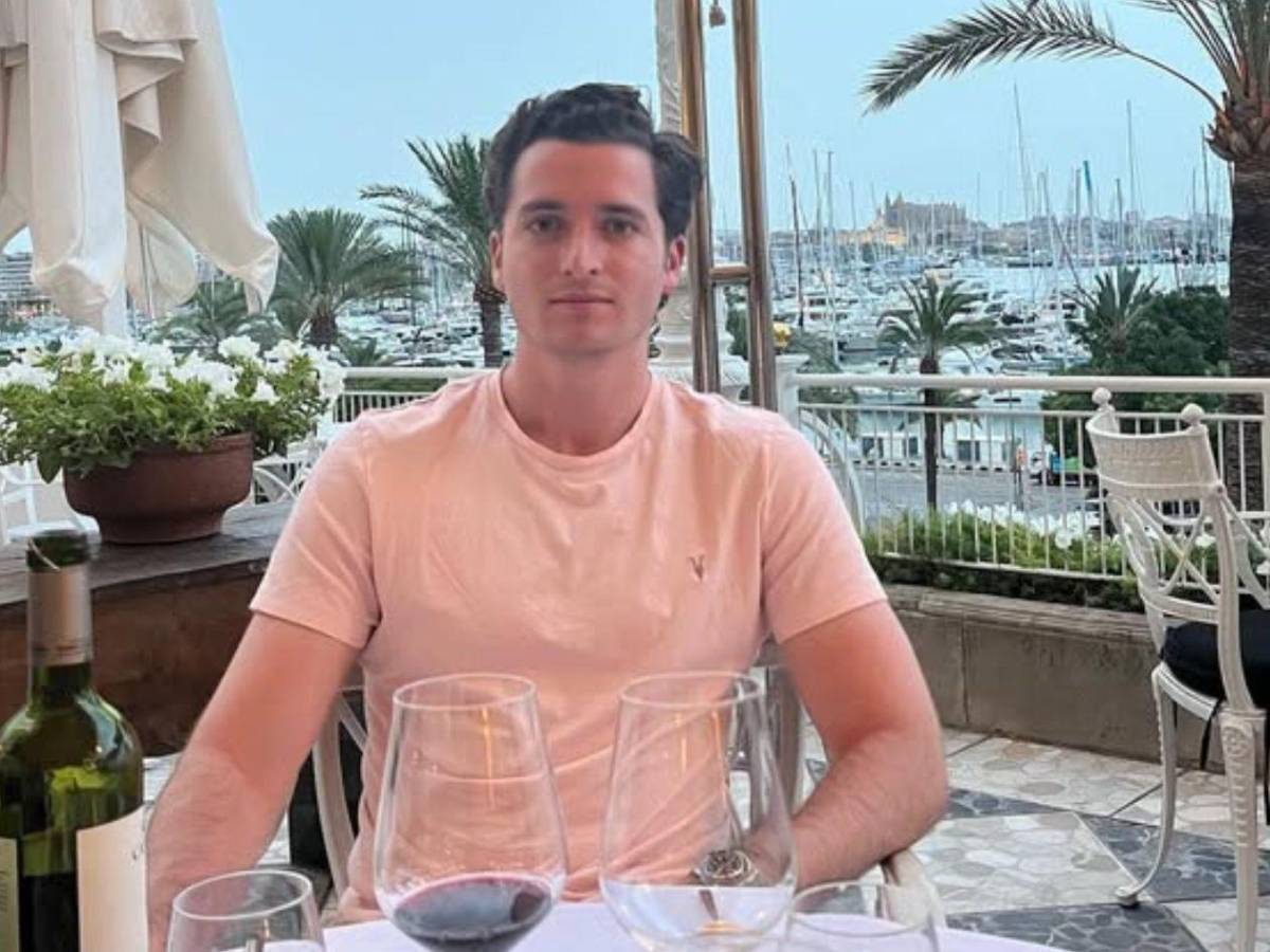 Bernardo Bosch, el hermano que se volvió tendencia junto a Miss Universo