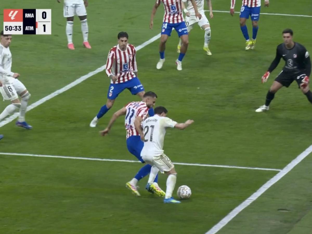 Vinicius contra Simeone, indignación en Real Madrid, Ester Expósito captada infraganti