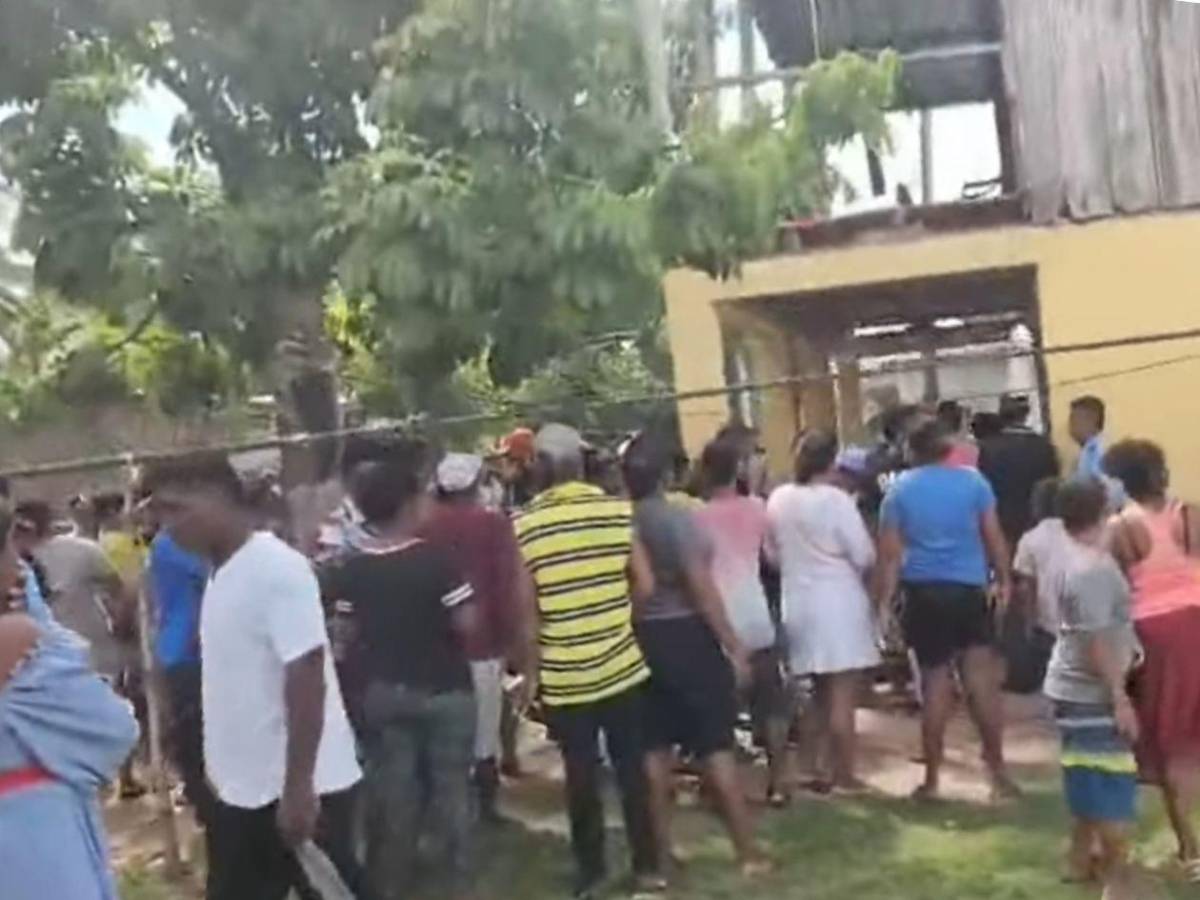 Acusado de matar a su esposa termina hospitalizado tras brutal agresión en Puerto Lempira