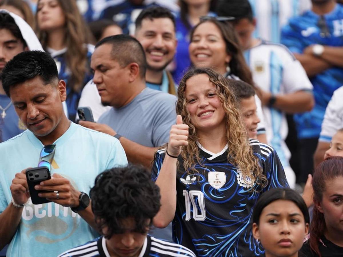 Messi sorprende tras el partido, ¿cambió camiseta? y abrazo histórico para Honduras