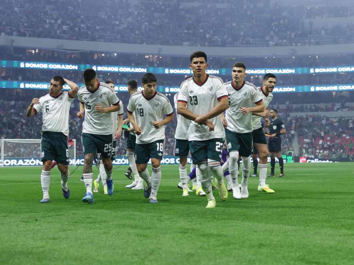 Chicharito Hernández sorprende con su nuevo trabajo: ¡irá al Mundial 2026!