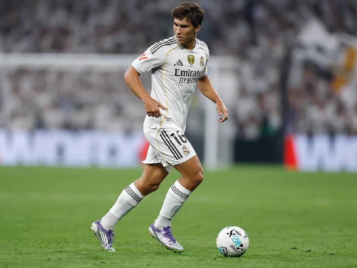 Barcelona sufre otro revés con Julián, decisión de Olise con Real Madrid y Xabi sorprende