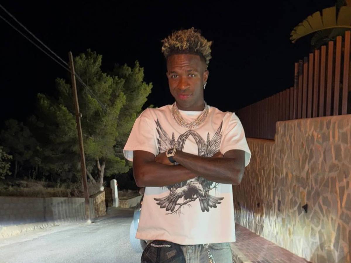 Vinicius, terminado por su novia por increíble motivo y pide perdón: No respondí de la mejor manera