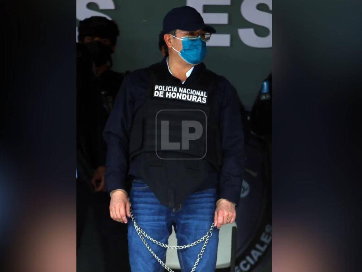 ¿Por qué no también al Chapo?: Mike Vigil critica indulto de JOH