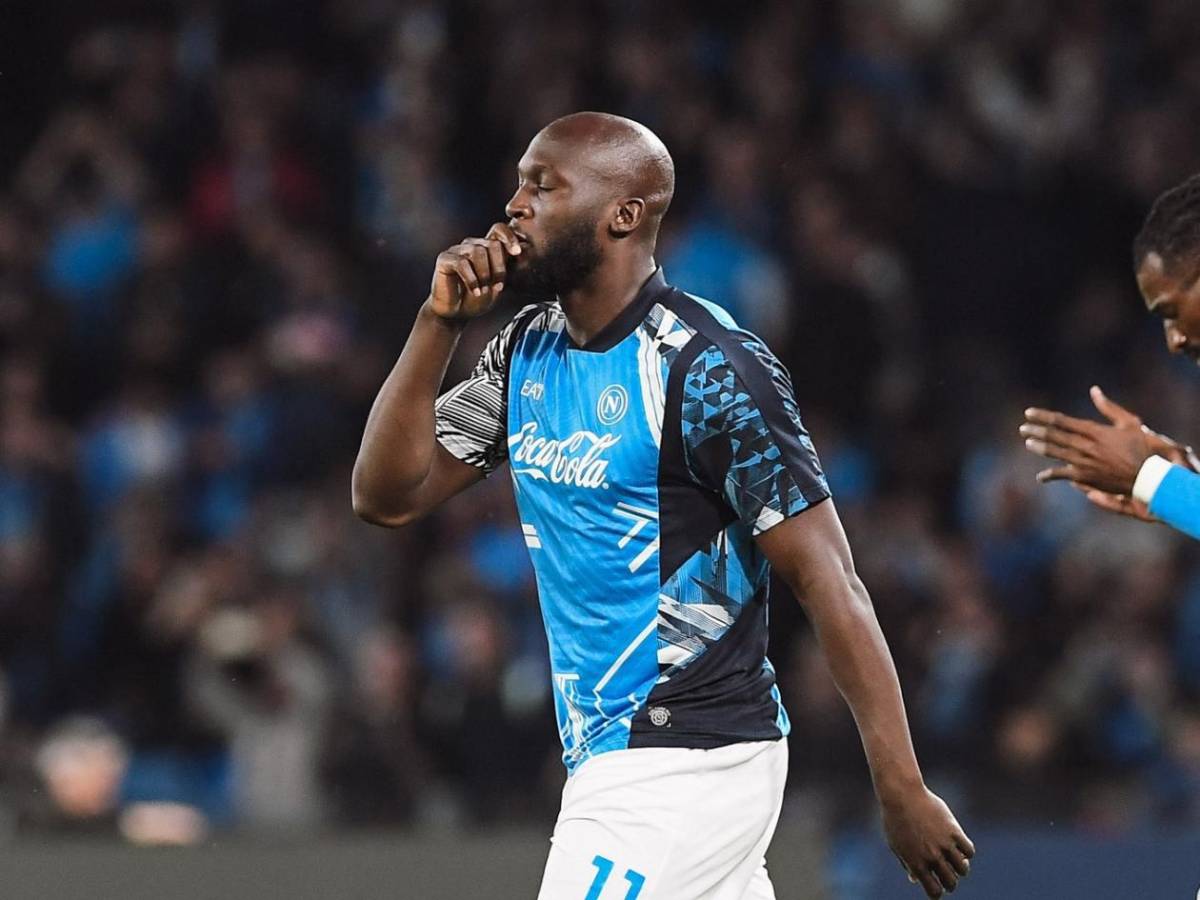 Lukaku denuncia que lo extorsionan con el cadáver de su padre: Impactante confesión sobre su familia