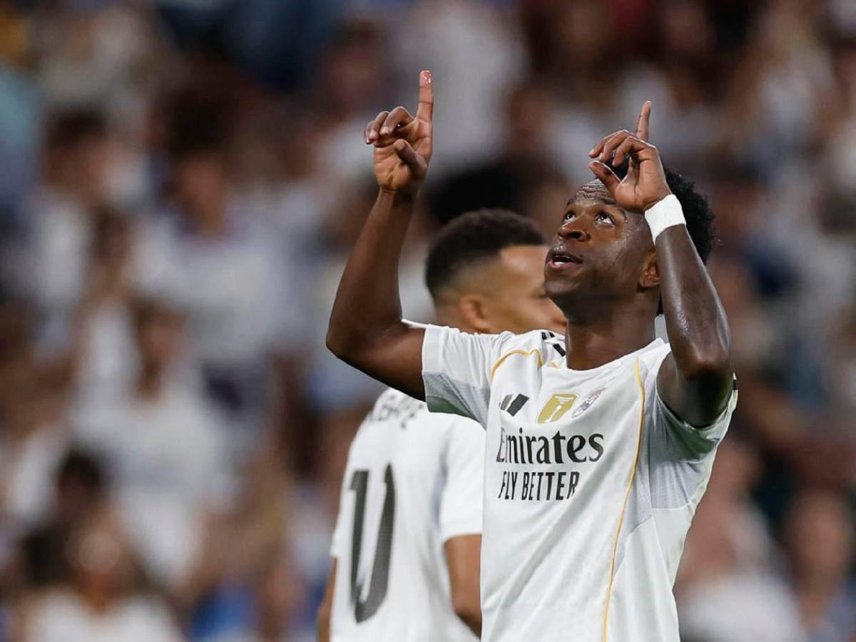 Vinicius la pasa mal: su casa se incendia y revelan lo que lo provocó