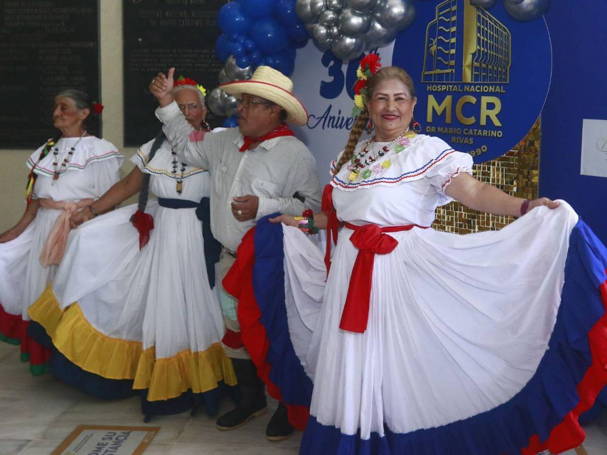 Entre música y homenajes, el hospital Mario Rivas celebra su 36 aniversario