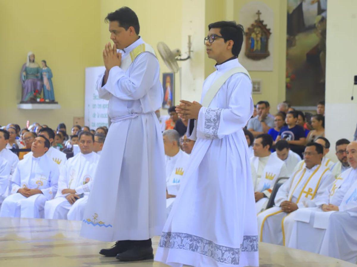 Edwin Ávila y Osman Martínez, los dos nuevos sacerdotes al servicio de la Iglesia católica