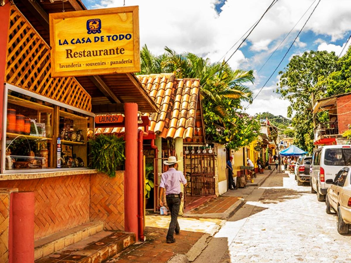 Desde cárceles de Guatemala extorsionan a empresarios hondureños