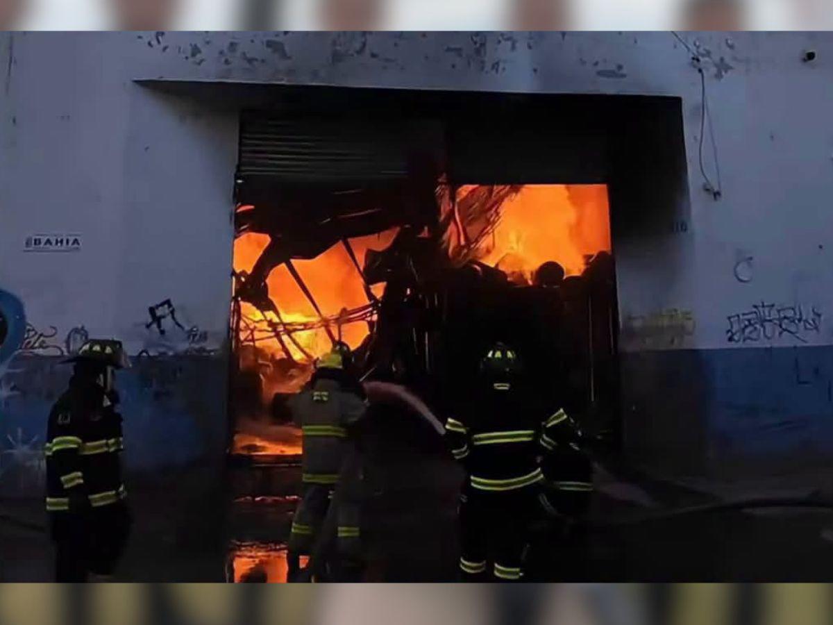 Vocalista de El Bronco resulta gravemente herido tras incendio
