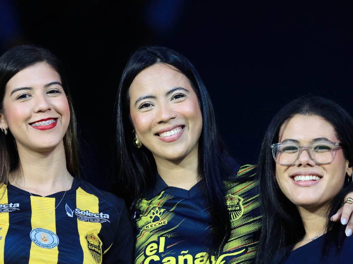 Chica de la Cruz Roja enamora, belleza desde Miami, periodista cautiva y Pavón sorprende