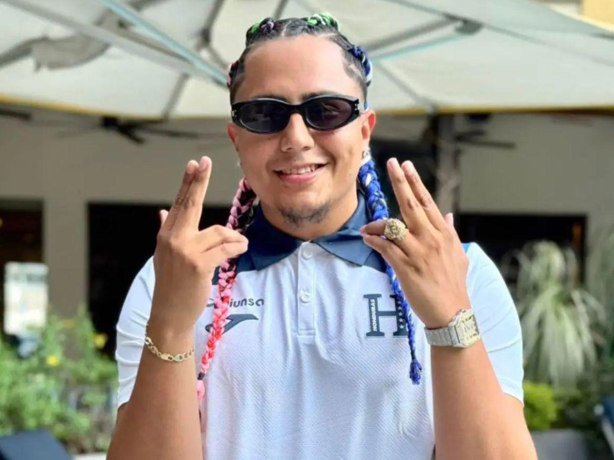 Davis Flow aparece y desmiente a Elsa Oseguera