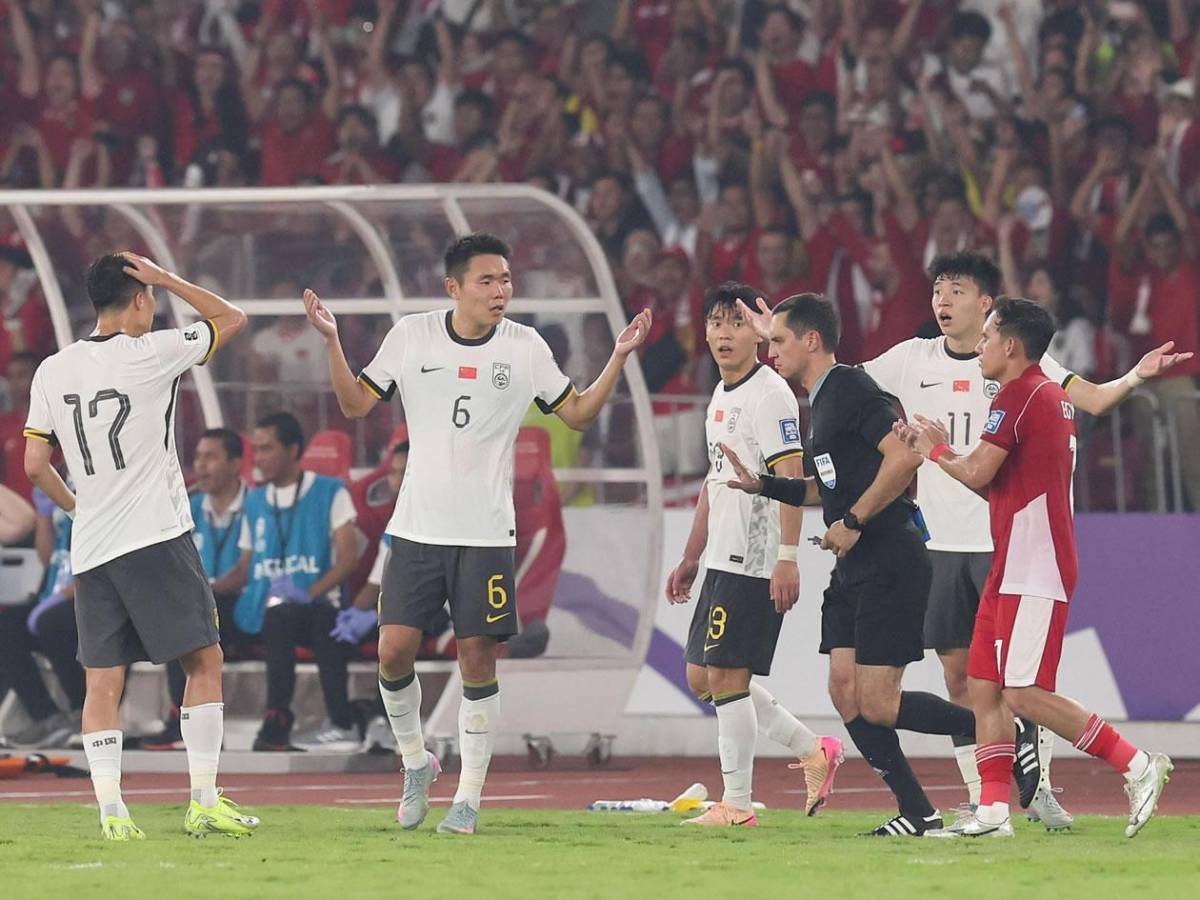 Queda fuera del Mundial 2026 y explotan: Cambien a todos los jugadores y al técnico