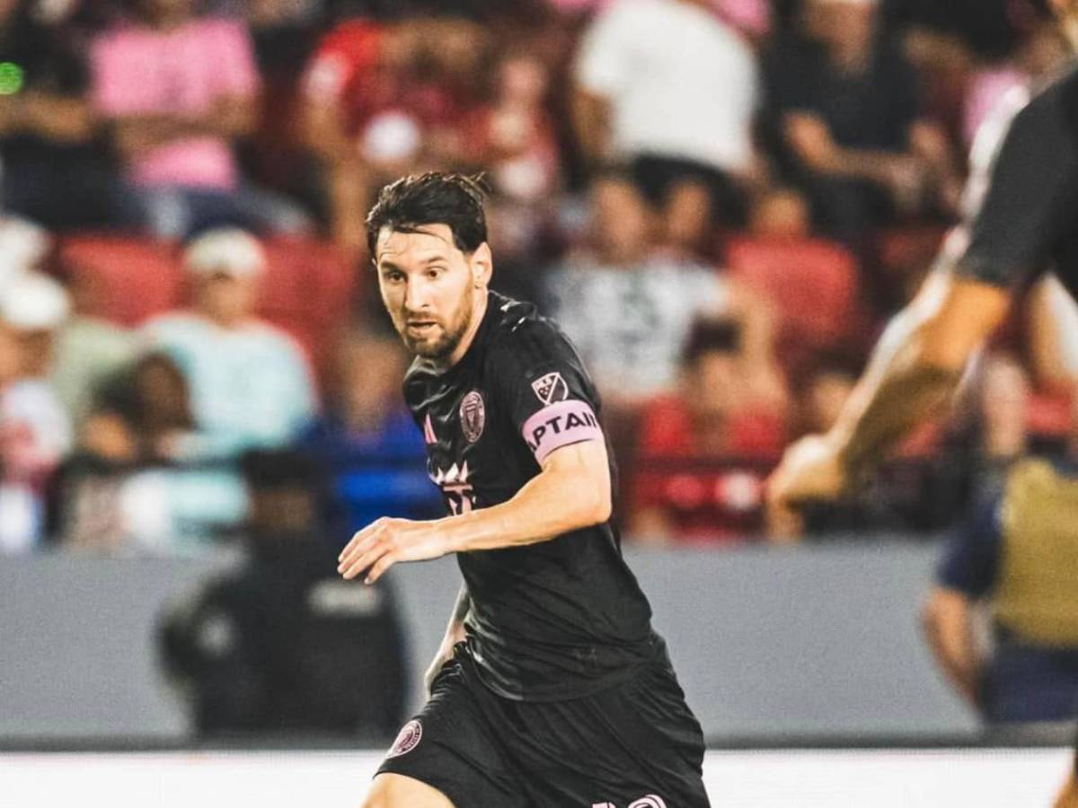 Messi recibe la mejor oferta de todos los tiempos: Jugaría en el lugar menos pensado