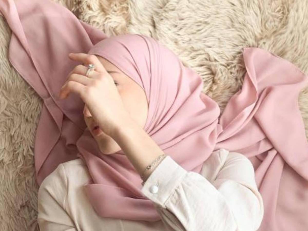 Dembélé tiene una rara esposa: No va al estadio, se tapa el rostro y no desea fotos