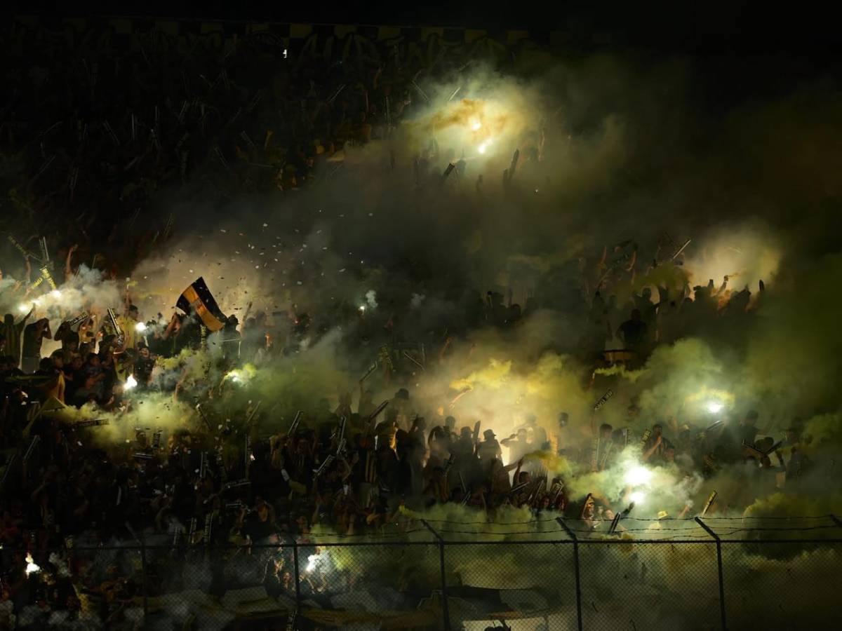 El héroe repentino, Olimpia festeja, llanto, dolor en Real España y sexys bailarinas