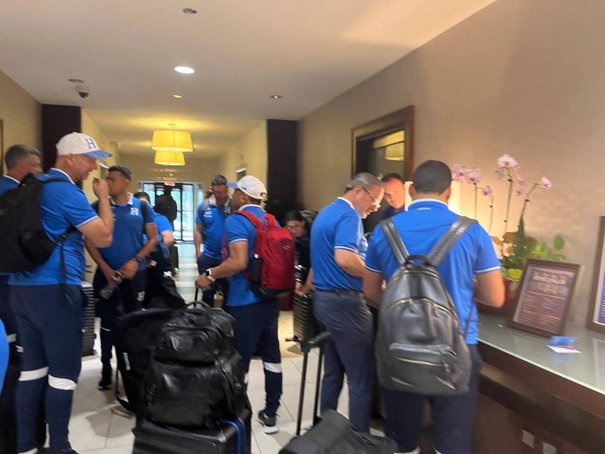 Honduras llegó a Washington y dos futbolistas se unieron