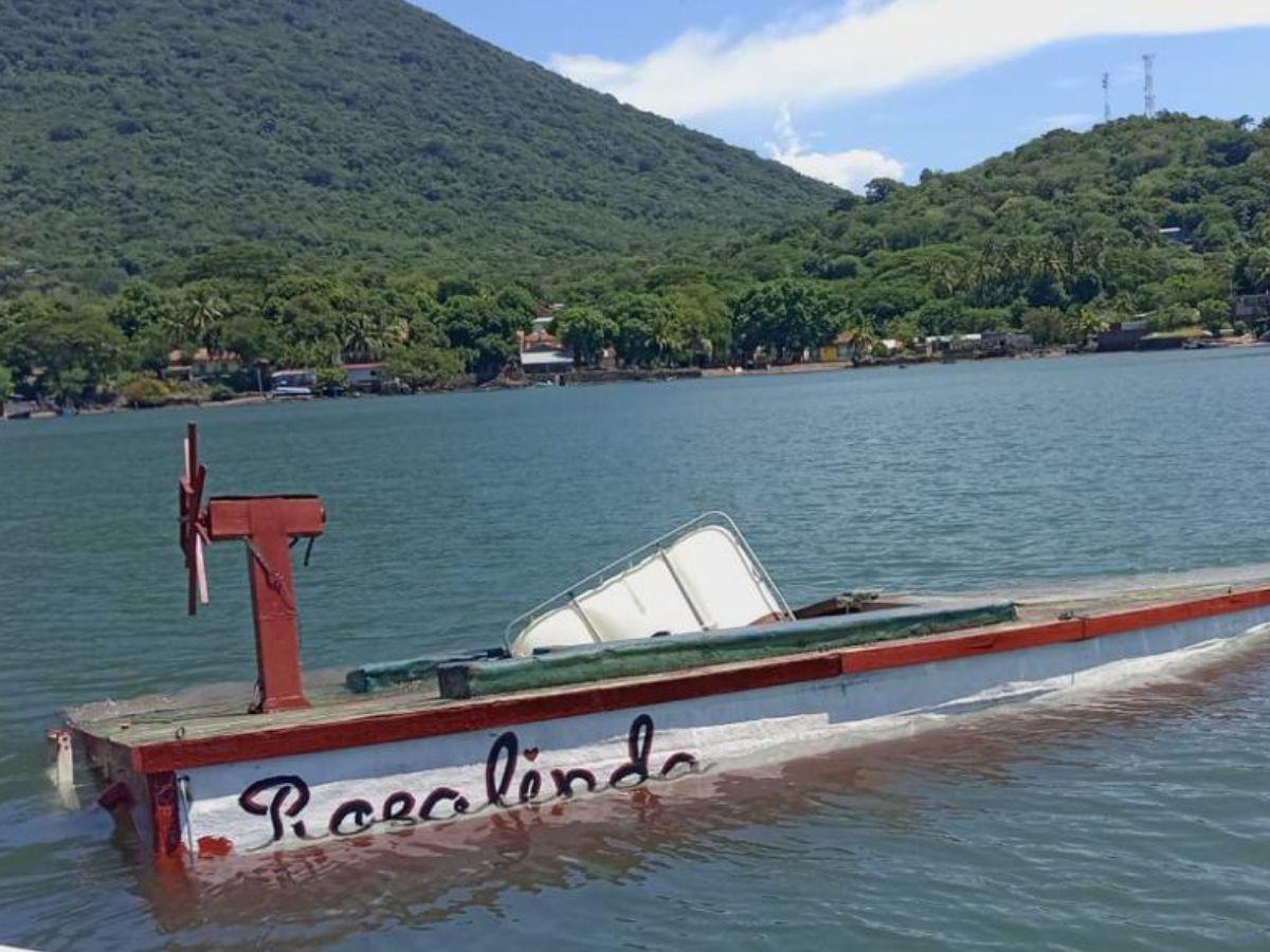 ¿Quién es la mujer que aceptó el reto de rescatar el velero Rosalinda?