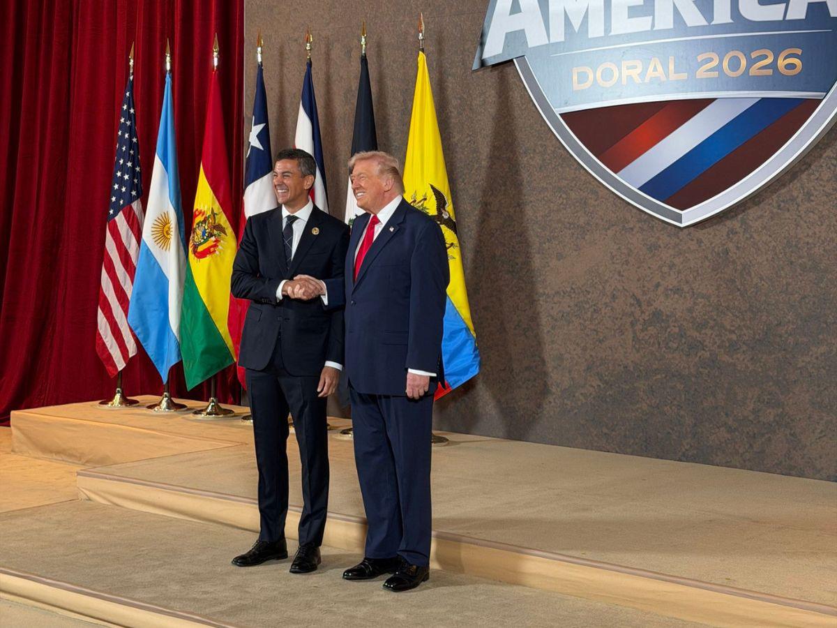 Asfura y Bukele, entre los primeros en llegar a la cumbre de Trump en Miami