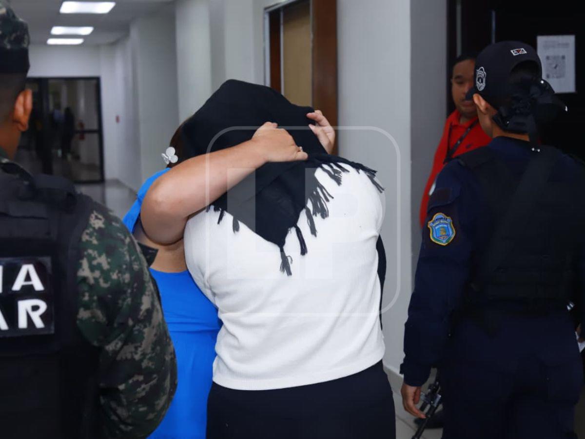 Piden 36 años de cárcel para “la madrastra”: rompe en llanto y envía fuerte mensaje a su expareja