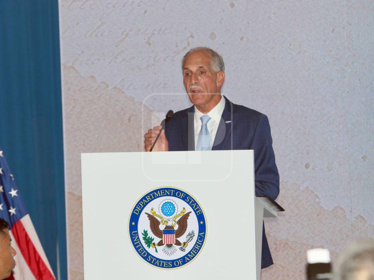 Embajada de EEUU celebra su independencia en Honduras con presencia de Nasry Asfura