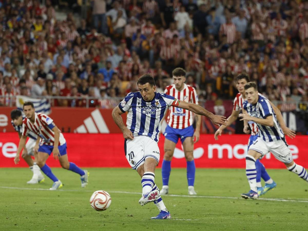 Simeone hundido, Griezmann con triste final y 'madridista' festeja la Copa del Rey