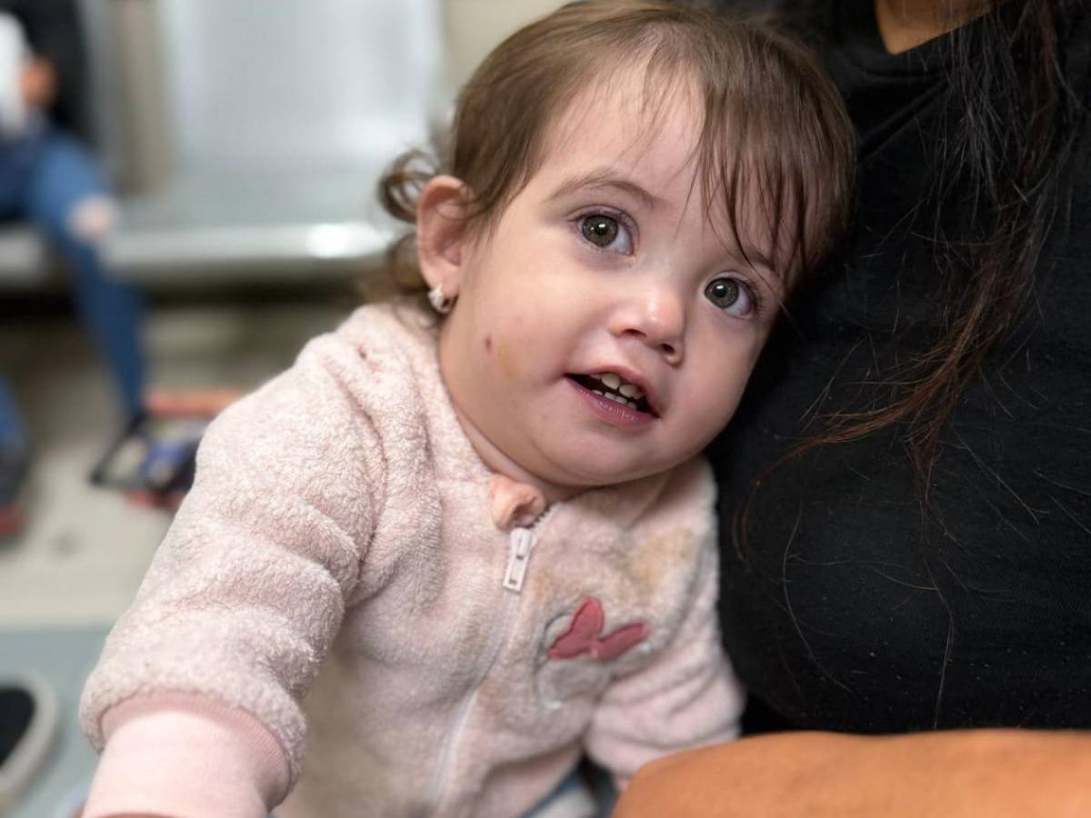 Médicos de Honduras y El Salvador unen fuerzas por nueve corazoncitos en el IHSS