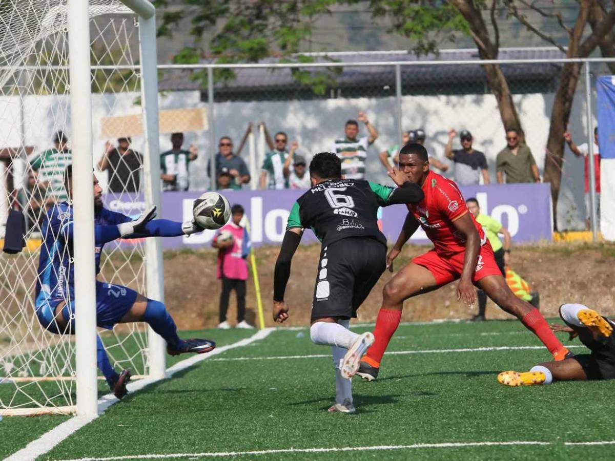 El inesperado héroe de Juticalpa, pelea y el dolor del descendido Real Sociedad