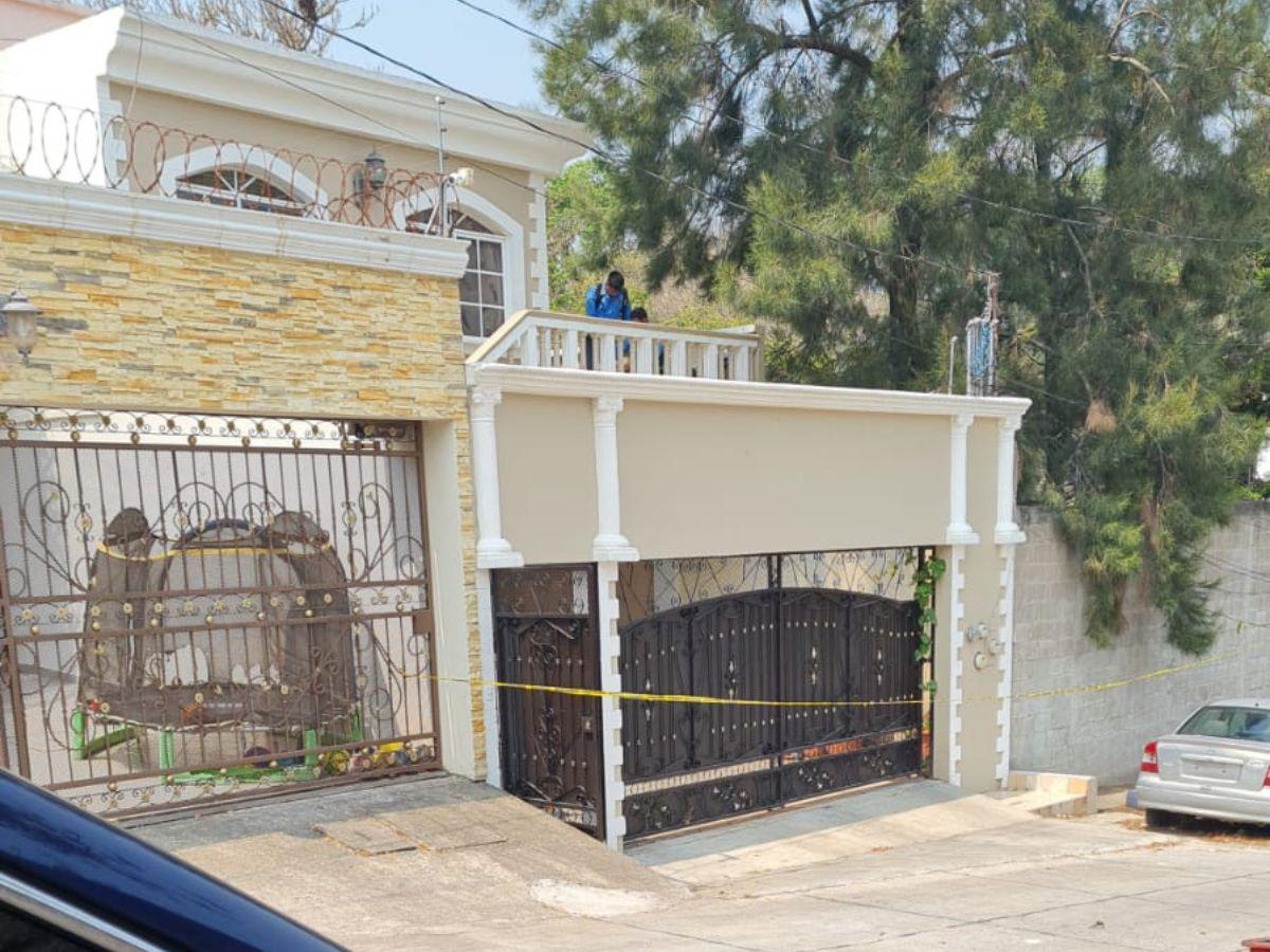 Esta es la vivienda en donde fue encontrada muerta la abogada.
