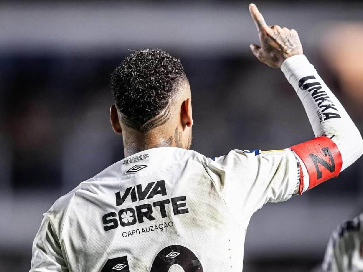 Neymar en nuevo escándalo: le destapan encuentro íntimo con otra modelo