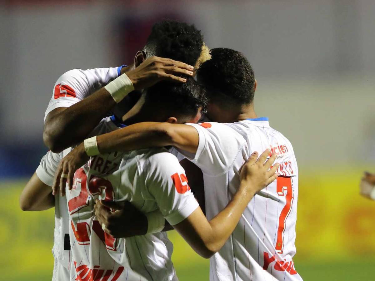 Olimpia golea al Olancho FC: Va a la final y mantiene el sueño del pentacampeonato