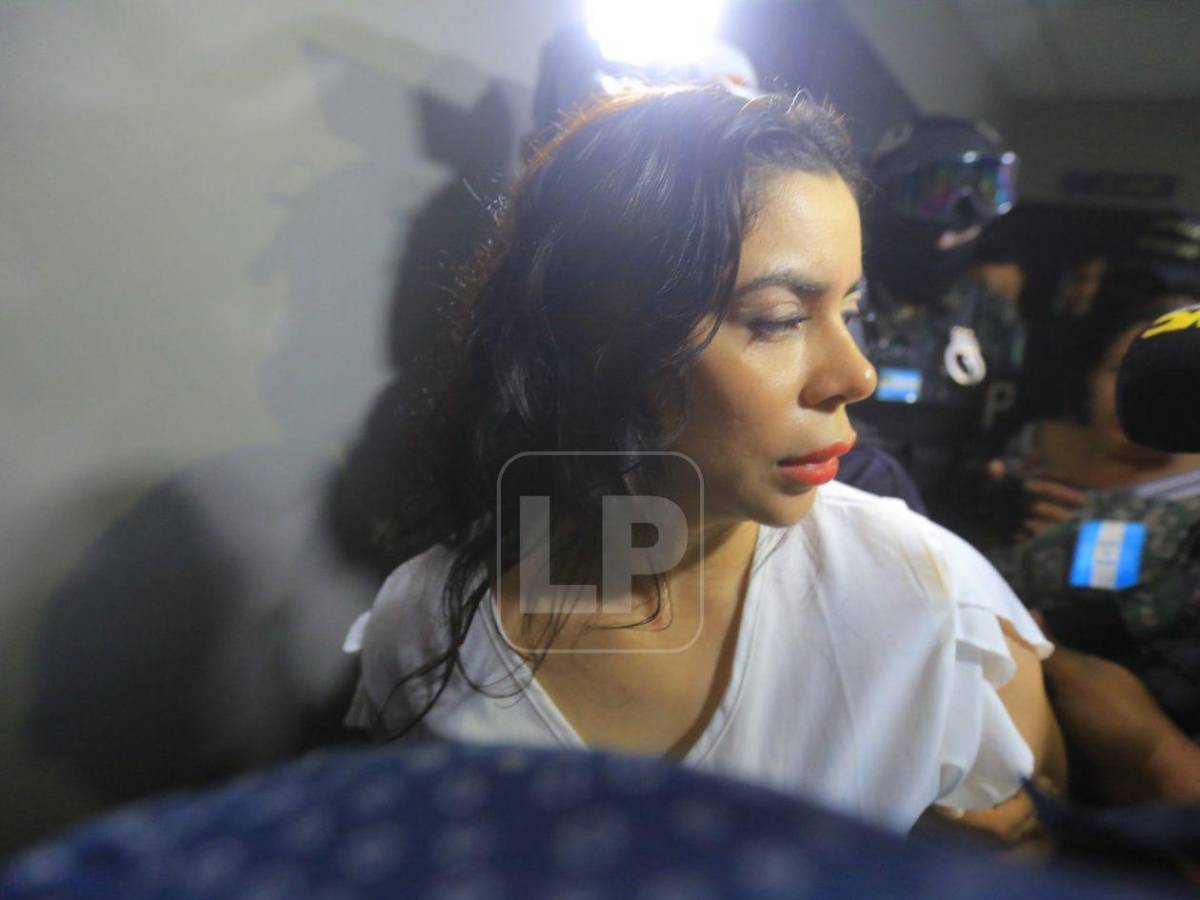 El cambio físico de la exfiscal Francia Medina tras dos años detenida