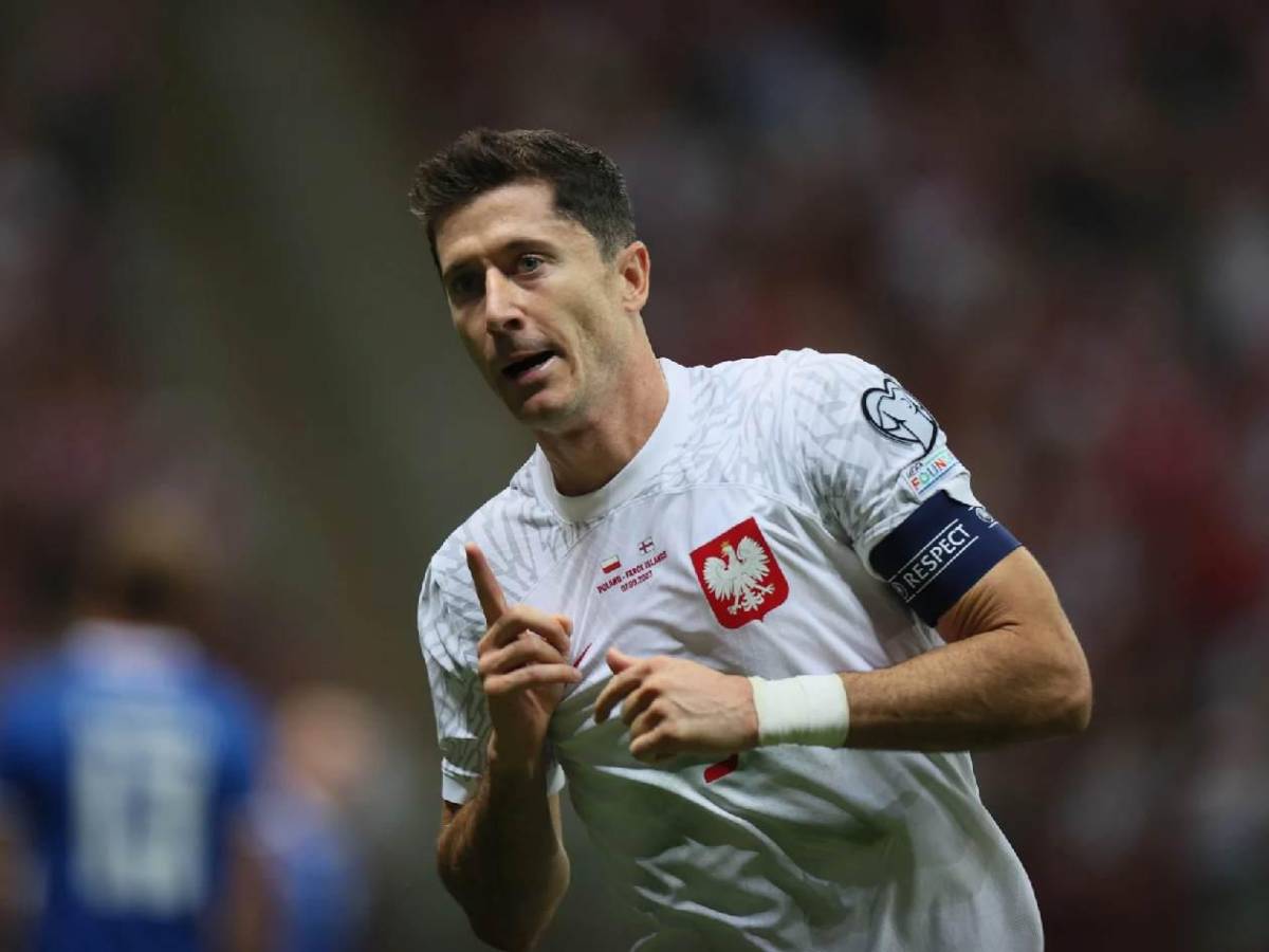 Polémica: Lewandowski renuncia a la Selección y su DT le responde; revelan motivo
