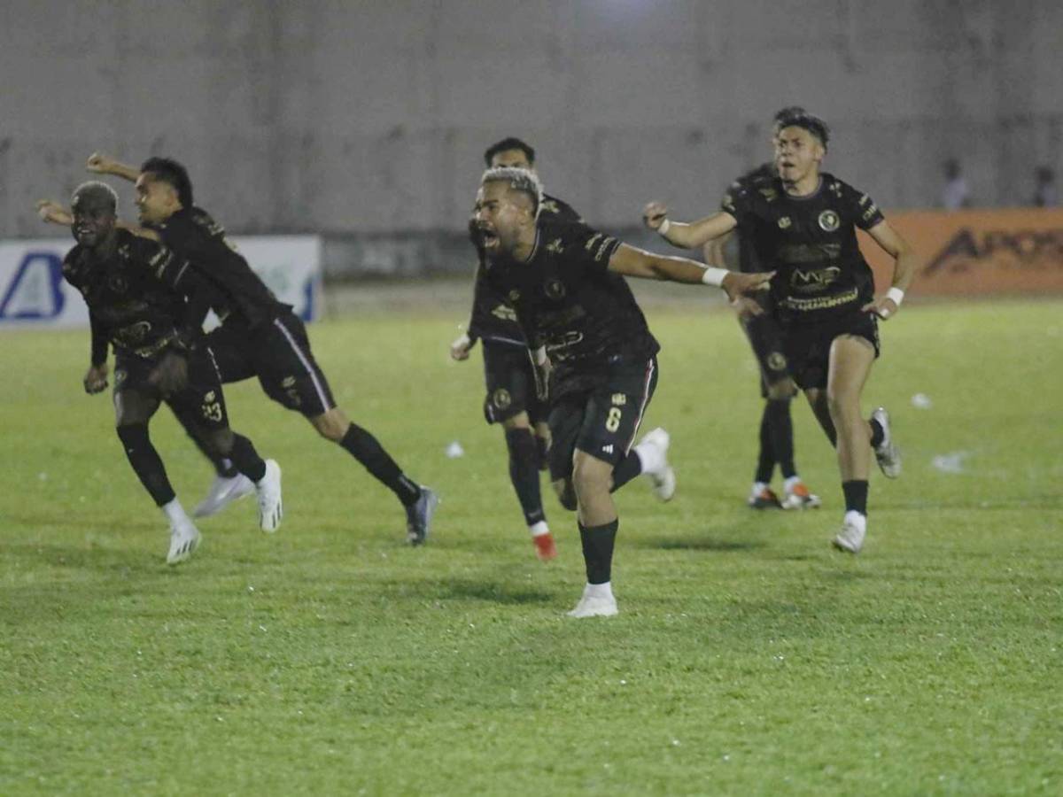 Batacazo: drama de Platense afuera de la final en penales y euforia del Independiente