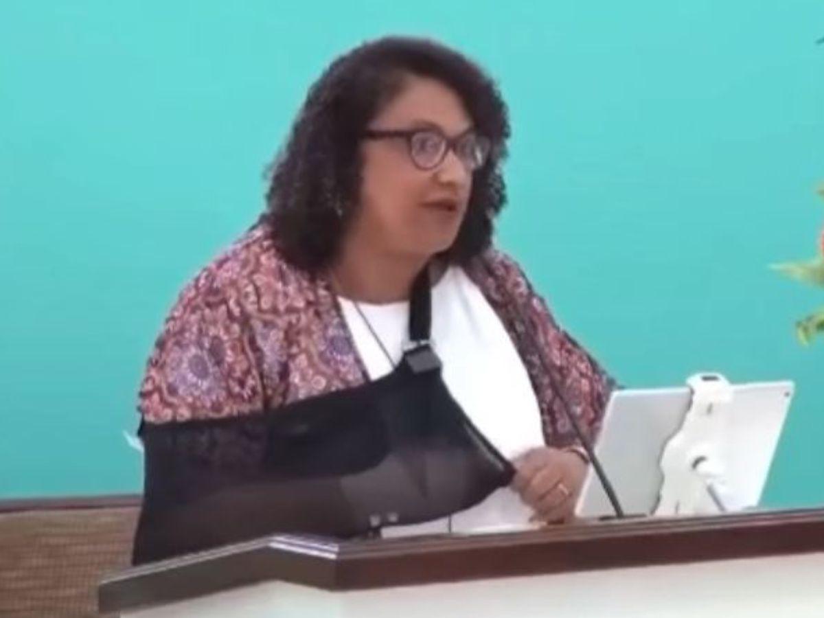 Pastora evangélica pide oración por la salud del papa Francisco