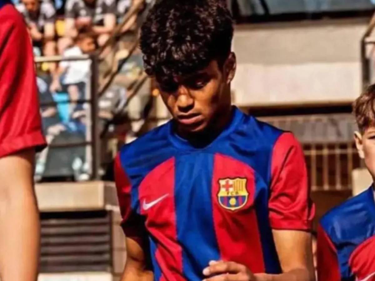 ¿Quién es el chico del Barcelona que cambió a España por Honduras?