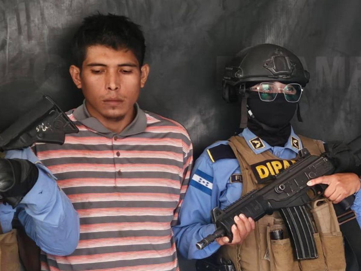 Capturan a Mencho junto a otros supuestos pandilleros de la MS-13 en La Lima