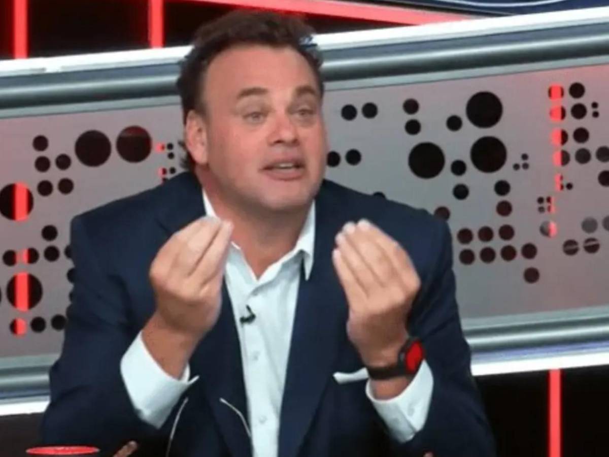 Faitelson opaca histórico papel de México en el Mundial 2026: La afición se enfada