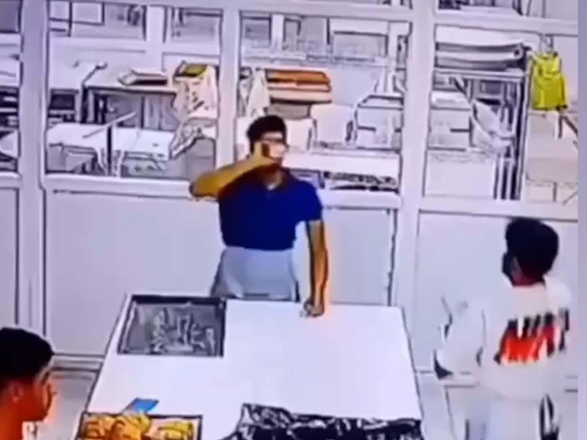 Broma con cuchillo: Muere empleado de panadería tras puñalada en el corazón