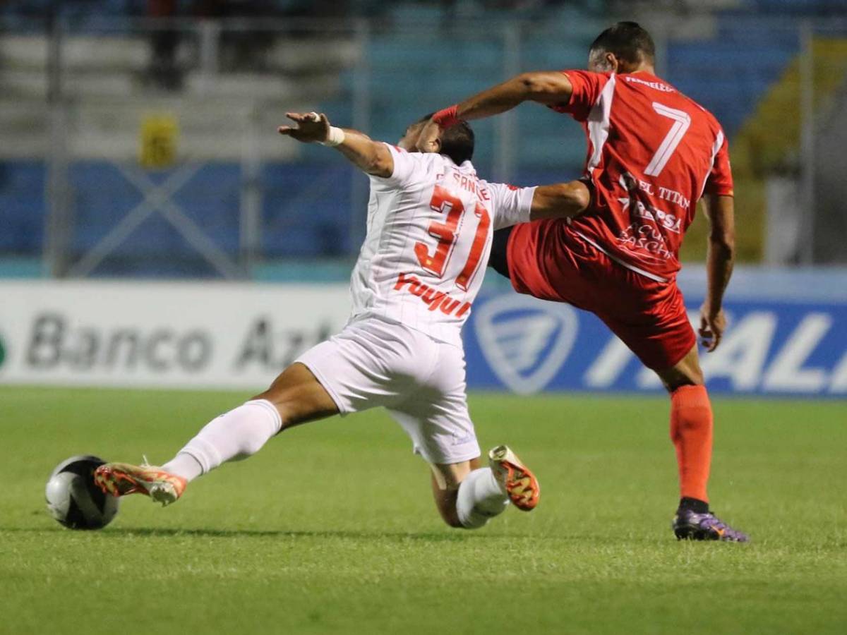 Lamento de Olimpia, esposa de Espinel sorprende e hijo de leyenda brilla