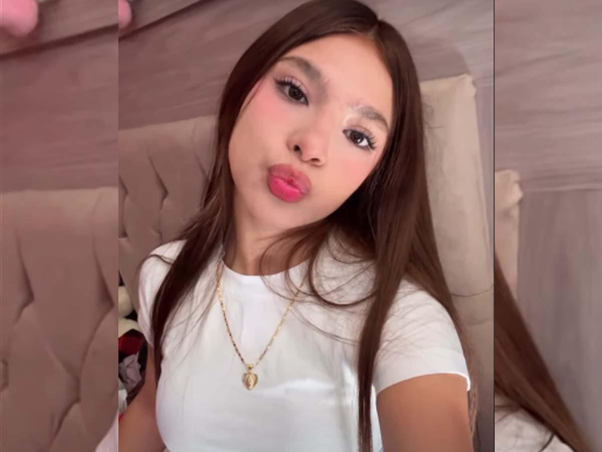 Jovencita muere tras huir en su moto de la Policía y chocar contra una camioneta