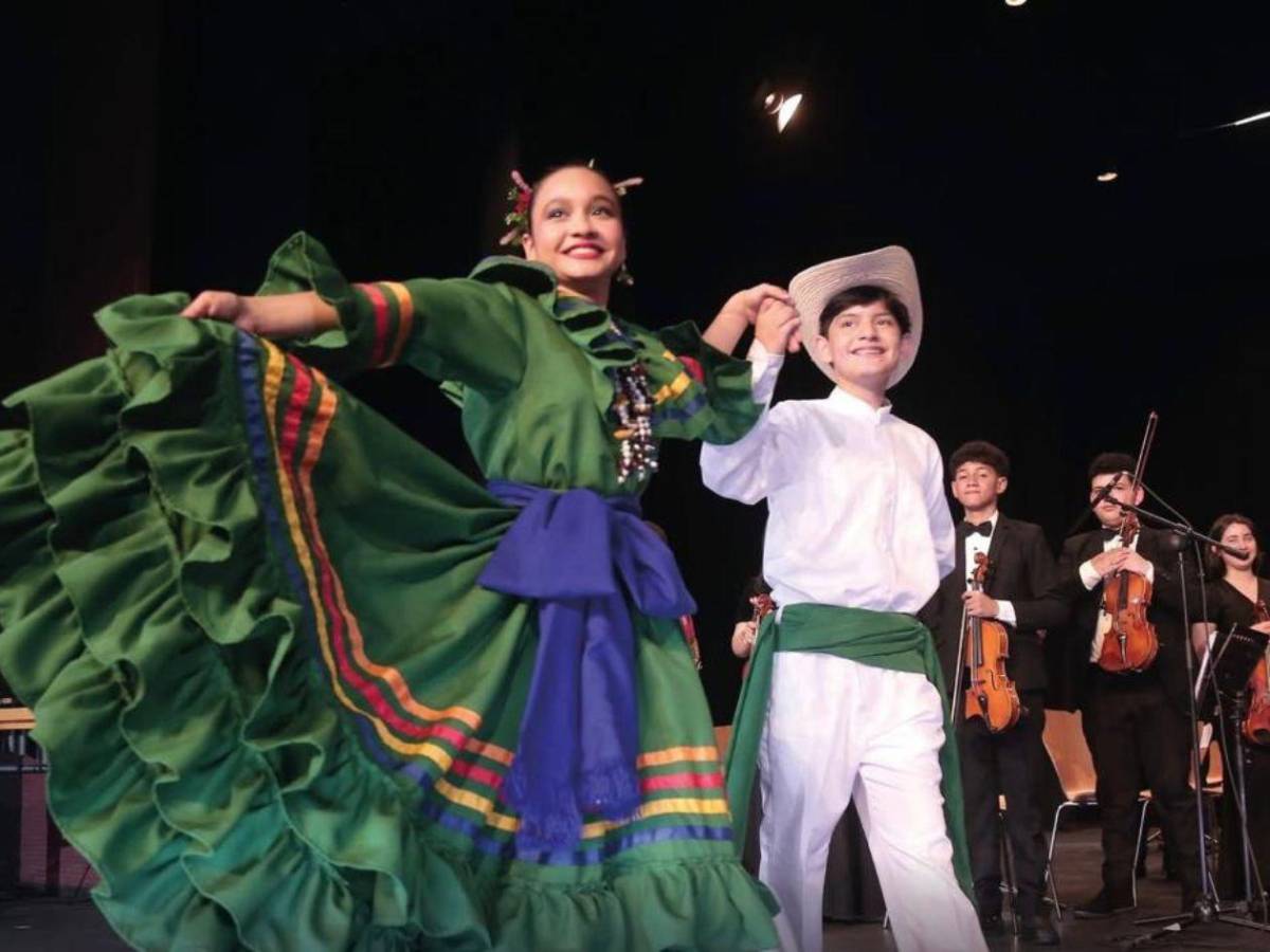 Orquesta Victoriano López lleva el talento musical de Honduras a escenarios de España